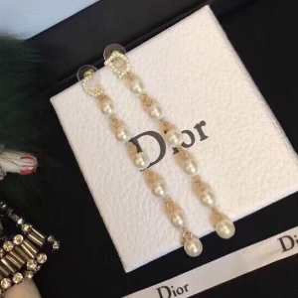 20新作です イヤリング  ストリート界隈でも人気 ディオール DIOR ストリート系に大人気.222.