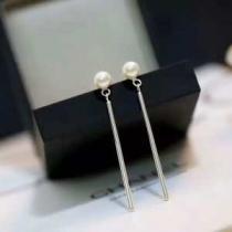 おしゃれな人が持っている ディオール DIOR １点限り！VIPセール イヤリング おしゃれ刷新に役立つ.222.