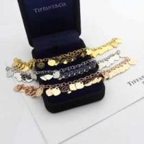 3色可選 ファッショニスタを中心に新品が非常に人気 ティファニー Tiffany&Co 2026春新作 ブレスレット.220.