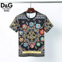 ドルチェ＆ガッバーナストリート界隈でも人気  Dolce&Gabbana 20新作です 半袖Tシャツ