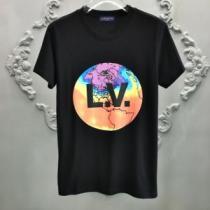 ルイ ヴィトン 2色可選 日本未入荷カラー LOUIS VUITTON 上品に着こなせ 半袖Tシャツ 注目を集めてる