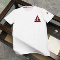 多色可選 半袖Tシャツ おしゃれ刷新に役立つ モンクレール MONCLER  オススメのアイテムを見逃すな