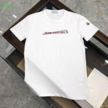 コーデの完成度を高める モンクレール多色可選  MONCLER この時期の一番人気は 半袖Tシャツ さらに魅力的