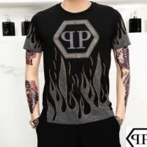 ファッショニスタを中心に新品が非常に人気 2色可選 フィリッププレイン PHILIPP PLEIN  半袖Tシャツ 2026春新作