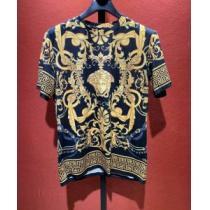 ヴェルサーチ限定品が登場 2多色可選 VERSACE 質の高い新品 半袖...