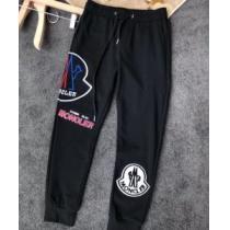MONCLER 2色可選 ファッションに取り入れよう モンクレール やはり人気ブランド  チノパン