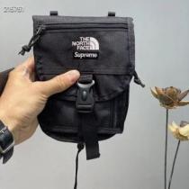 Supreme x The North Face 斜め掛けバッグ 高品質 人気 2026春夏新作 シュプリームコスパ最高のプライス SUPREME 多色可選 supremeバックコピー 斜め掛けバッグ.161.