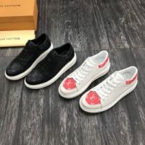 2色可選お買い得品2026春夏新作 LOUIS VUITTON 大人キレイに仕立てるルイ ヴィトンスニーカー/靴