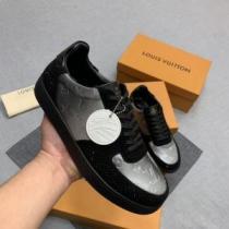 素敵2026春夏新作ルイ ヴィトン お洒落な存在感LOUIS VUITTON 強い魅力を感じる一枚スニーカー/靴