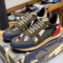 主役になる存在感 2026春夏新作 ヴァレンティノ 存在感のある VALENTINO 魅惑スニーカー/靴