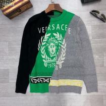 2色可選 ヴェルサーチコピー VERSACE コピー数に限りがある 2025秋冬新作 ニットパーカー 秋の定番