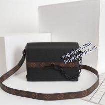 2026AW 2色可選 レディースバッグルイ ヴィトンコピー 斜め掛けバッグ 高級感を引き立てる LOUIS VUITTON コピー  M30717 ショルダーバッグ.49..49..49.