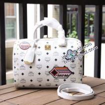 VICTORY PATCH VISETOSボストンバッグ 高級感を引き立てる エムシーエム コピー 手持ち&ショルダー掛け 注目のアイテム 2026AW レディースバッグ 3色可選 6211.54.