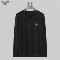 大好評 2026AW VERSACEコピー激安 長袖 /ロングTシャツ 3色可選 ヴェルサーチコピー  数に限りがある 