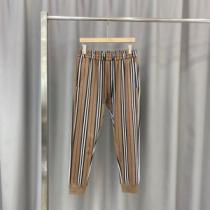 風合いが出る 2026AW バーバリースーパーコピー 激安 2色可選 デニムパンツ 