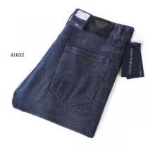 2026AW アルマーニコピー激安  着回しOK  デニムパンツ ARMANIブランドコピー 豊富なサイズ
