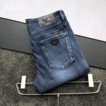 コーデに合わせやすい  2026AW アルマーニスーパーコピー  デニムパンツ  高級感ある