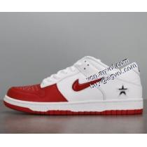 リゾートスタイル Supreme x Dunk SB  優しい履き心地 SUPREMEブランド 偽物 通販スニーカー