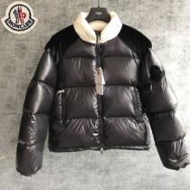 お洒落に魅せる 2026AW ダウンジャケット メンズ MONCLERブランドコピー 寒い季節にピッタリの一枚