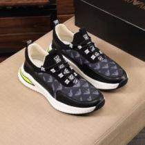 着用 アルマーニ ARMANIコピーブランド 2色可選 コスパ最高のプライス 2026AW ランニングシューズ