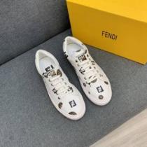 カジュアルシューズ 3色可選 コスパ最高のプライス 2026秋冬 フェンディ FENDIスーパーコピー 