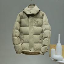 デザイン性の高い カジュアルに着こなせるデザイン ダウンジャケット 2026秋冬  バーバリー BURBERRYコピー