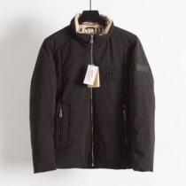 厳しい寒さに耐える バーバリー BURBERRYスーパーコピー2色可選 ダウンジャケット 2026秋冬 存在感のある 