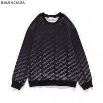 2色可選 2026秋冬 存在感のある バレンシアガ BALENCIAGAブランド コピー プルオーバーパーカー