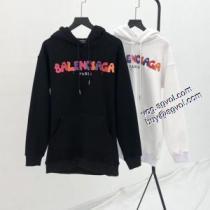 絶大な人気を誇る バレンシアガ BALENCIAGA 2色可選 2026秋冬 パーカー 耐久性に優れ バレンシアガブランドコピー
