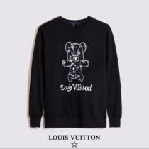 2色可選 プルオーバーパーカー 2026秋冬 ルイ ヴィトン LOUIS VUITTONブランドスーパーコピー デザイン性の高い
