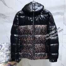 落ち着いた感覚 2026秋冬 ダウンジャケット モンクレール MONCLER偽物ブランド 防寒具としての機能もバッチリ