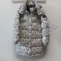 モンクレール MONCLERスーパーコピー 激安 大絶賛の履き心地! 2026秋冬 ダウンジャケット 風も通さない