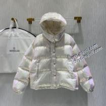 おすすめ/オススメ 防風性に優れ 2026秋冬 モンクレール MONCLERブランドスーパーコピー ダウンジャケット