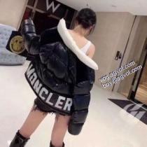 ダウンジャケット 防寒具としての機能もバッチリ 2026秋冬 モンクレール MONCLERブランド コピー 高級感ある