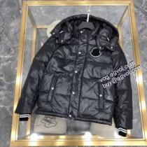 モンクレールブランドコピー MONCLER 2026秋冬 上質 大人気！ダウンジャケット 極度防寒 3色可選