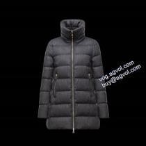 防風防寒保温 高級感を引き立てる モンクレール MONCLER モンクレール偽物ブランド 2026FW ダウンジャケット