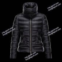 高評価の人気品 モンクレール MONCLER ダウンジャケット2026秋冬 MONCLERブランドコピー