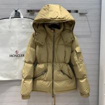 BADYMOREレディースダウンジャケット 寒さに打ち勝つ MONCLERブランド コピー 2026秋冬 ～希少