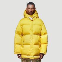 超レア MONCLERブランド 偽物 通販 連名超軽量ダウンジャケット 2色可選 フィルパワーの高い 2025秋冬