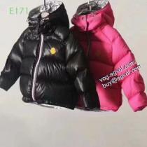 MONCLER 2色可選 ダウンジャケット 身体を保温できる モンクレールスーパーコピー 2026秋冬人気色おすすめ 秋冬を彩る一着