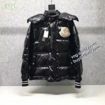今年最新モデルを知ろう モンクレールコピー ブランド 軽量ダウンジャケット MONCLER 2026秋冬活躍人気定番新作 快適な着心地をキープ