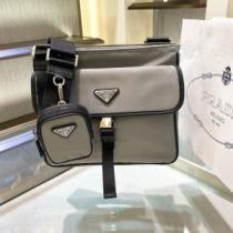 斜め掛けバッグ 2026春夏 プラダ PRADAスーパーコピー メンズ用 めちゃくちゃお得.57.