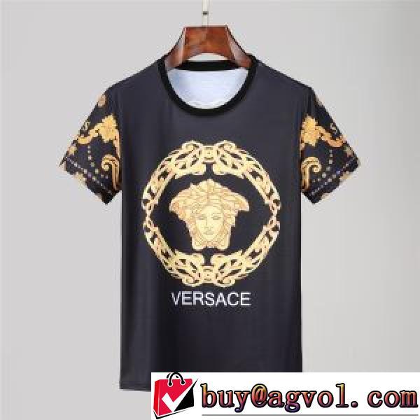 半袖シャツ VERSACEブランドコピー ヴェルサーチVERSACE  2026春夏 綺麗に決まるフォルム！
