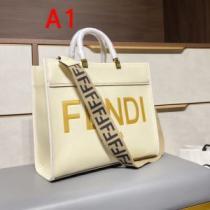 2026春夏 斜め掛けバッグ 3色可選 フェンディ FENDIスーパーコピー 激安 ハンドバッグ.150.