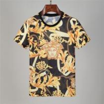 ヴェルサーチVERSACE 2026春夏 半袖シャツ VERSACEコピーブランド 高品質 人気
