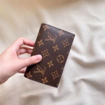 先行販売  2026春夏 ルイ ヴィトン LOUIS VUITTON レディース財布 LOUIS VUITTONブランド 偽物 通販.108.