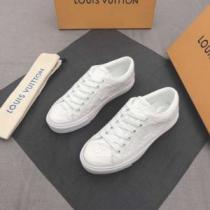 LOUIS VUITTONスーパーコピー 激安 カジュアルシューズ 2026春夏 2色可選  ルイ ヴィトン LOUIS VUITTON 極上の着心地 