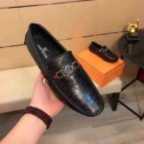 LOUIS VUITTON偽物ブランド 2026春夏 カジュアルシューズ 派手 ：比较华丽的 ルイ ヴィトン LOUIS VUITTON 