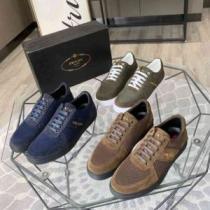 PRADAスーパーコピー 激安 2026春夏 プラダ PRADA 3色可選 カジュアルシューズ 落ち着いた感覚