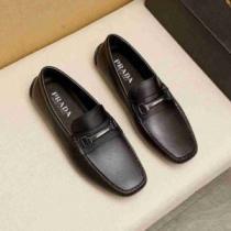 プラダ PRADA 大絶賛の履き心地! 2色可選 PRADA偽物ブランド カジュアルシューズ 2026春夏